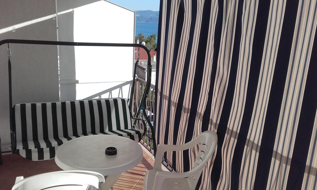 Apartments Ivka オミシュ エクステリア 写真