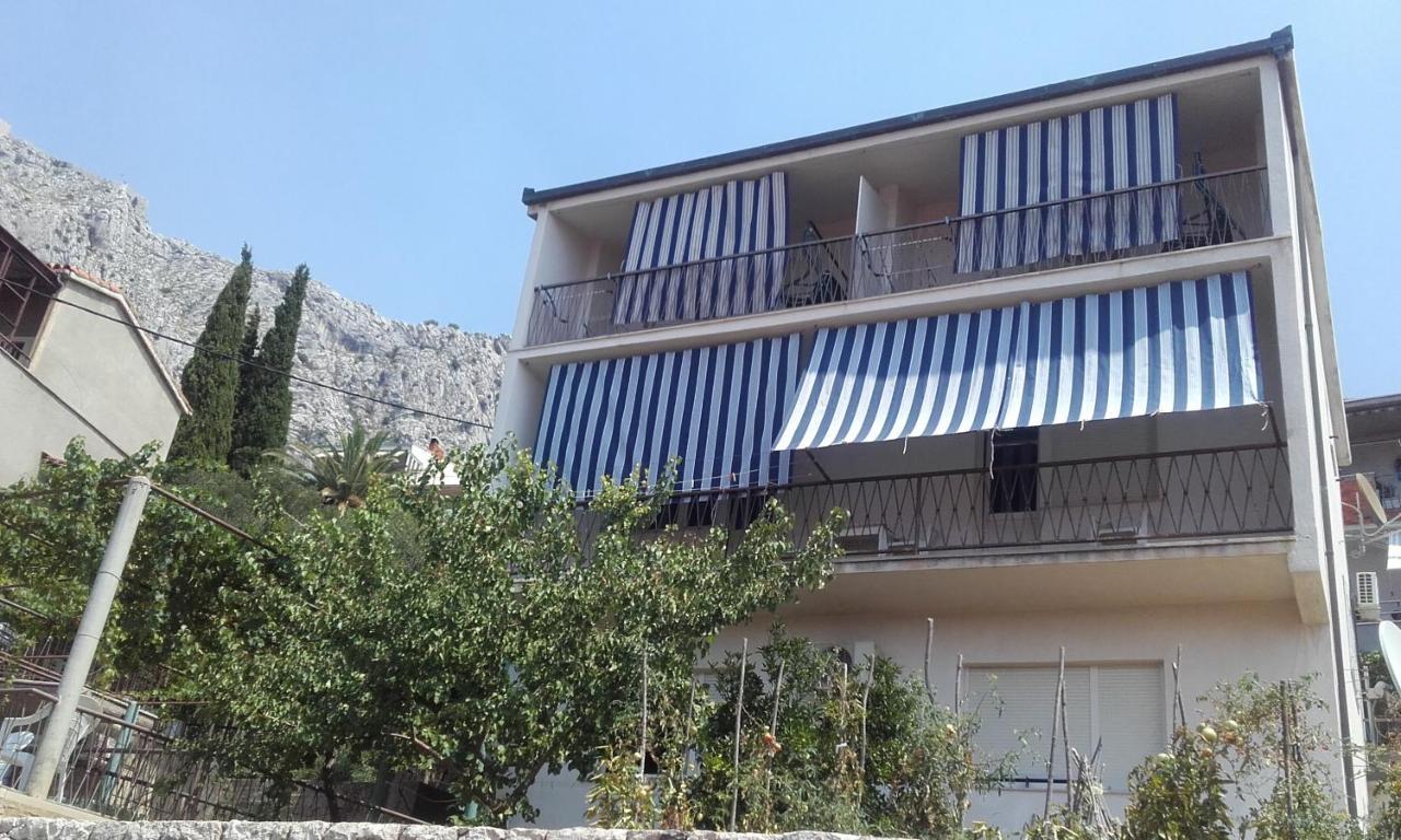Apartments Ivka オミシュ エクステリア 写真